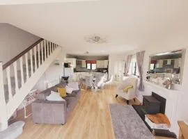Greystones Clock Tower Lodge