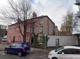 Belfast City self catering 3 bedroom town house