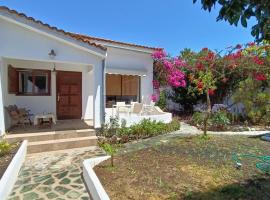 Schöne Wohnung in Puerto de la Cruz mit Garten., hotel dicht bij: La Villa Shopping Centre, Puerto de la Cruz