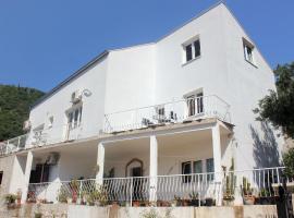 Rooms with a parking space Zaton Mali (Dubrovnik) - 9114، فندق في زاتون