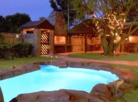 Treetops Guesthouse, hotel in Port Elizabeth