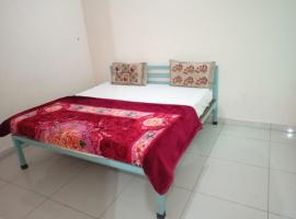 Hotel Shiv Palace By WB Inn, Hotel in Dausa