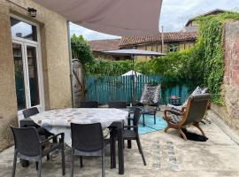 Petit paradis, cheap hotel in Vic-Fezensac