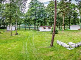 Awesome Home In Sulnowo With Sauna, cottage in Sulnówko