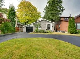 Furnished Family Home near Toronto - Great Location Game Room - Backyard - Parking & Self Checkin