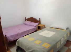 Alibaba Apartment Hostel Small Privat Apartment With Shared Terasse, hotel med parkering i Chefchaouene