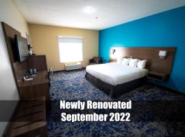 Quality Inn & Suites: Monroeville şehrinde bir otel