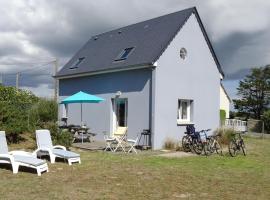 Holiday home, Denneville Plage, hotel sa Denneville