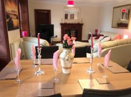 Executive Serviced Apartments 1, hotel en Forfar