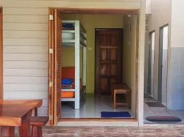 Baan Hinlad Home and Hostel