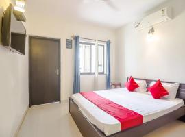 3/4bhk luxury space with pool, hotel v destinaci Candolim