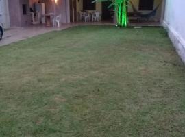 VILLA PRAIA GRANDE, hotel v destinaci Matinhos