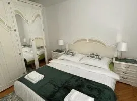 Green Apartment