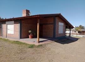 Cabañas del Cerro Mirador, отель в городе Вилья-Румипаль