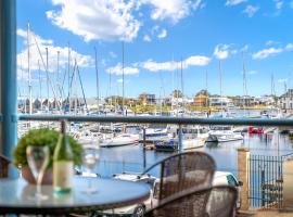 All Decked Out, Geographe Marina – hotel w mieście Busselton