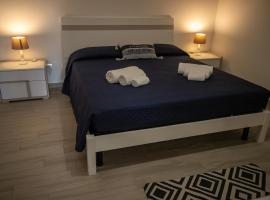 Royal Rooms, holiday home in Terracina