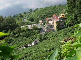 Traditional Hotel & Restaurant !! Kurseong !! Best Hotel in Kurseong, hotel v destinaci Dárdžiling