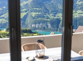 Traumhafte Sonnenresidenz mit Berg- und Seeblick, hotel v destinácii Amden
