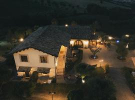 Country House Il Cascinale, landhuis in Colonnella