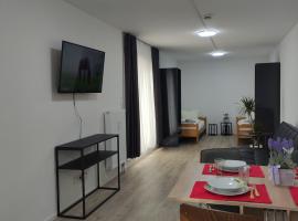 2 Zimmerwohnung in Bietingen, hotel sa parkingom u gradu Gotmadingen