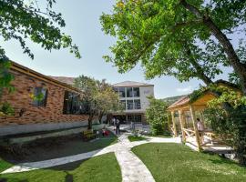 Madin Eco Hotel, hotel near Stantsiya Shagali, Debed