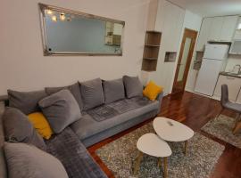 5 star apartment, apartamento en Podgorica