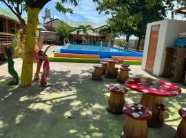 Scott's Seaview Resort