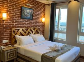 Hotel Kesu Home, хотел в Катманду