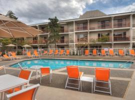 Ashland Hills Hotel & Suites, hotel em Ashland