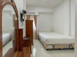 RedDoorz @ Jalan Raya Kuta Lombok Mandalika, hotel v destinaci Sengkol