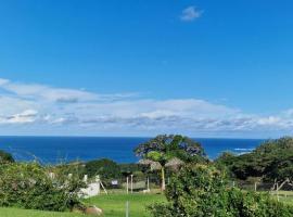 HERON COTTAGE - for your seaside holiday., hytte i Chintsa