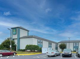 Quality Inn & Suites Clemmons I-40, pet-friendly hotel in Clemmons