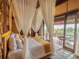 Royal Roco Villa – hotel w mieście Tanah Lot
