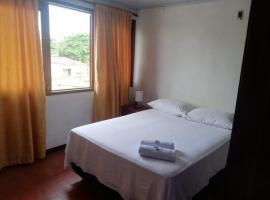 Tucuma Casa Hotel, sted med privat overnatting i Leticia