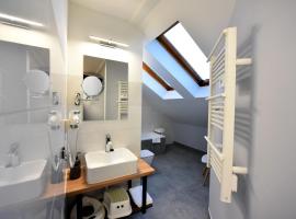 Pensjonat Zuzanna, hotel v destinaci Hajnówka
