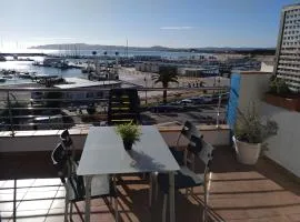 L'Estartit, àtic amb terrassa primera línia