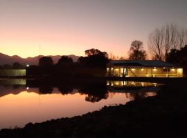 CARASUR, hotel in Vista Flores