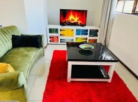 Deleted Safi Neat & Cozy Suite