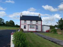 Family Farmhouse, cheap hotel in Claregalway