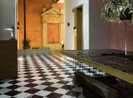 Aguilas5 SevillaSuites, hotel near Salvador Church, Seville