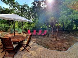 La Bergeronnette, bed and breakfast en Saint-Paul-en-Forêt