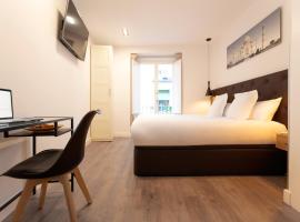Woohoo Rooms Hortaleza, hotel near Gran Via Station Metro Station, Madrid