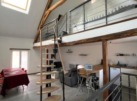 Loft Chez Guillaume, apartment in Bouleurs