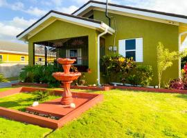 PARADISe VILLA 2, Hotel in Mammee Bay