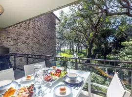Bay Parklands, 29 2 Gowrie Avenue - views, air conditioning, Wi-Fi, Pool, tennis court and spa