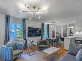 Soft Glam 1-bedroom appt - Lake & Mountain View, hotell i nærheten av Chillon slott i Territet