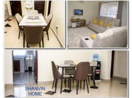 Exquisite 2BR Ensuite Apartment close to Rupa Mall, Mediheal Hospital, and St Lukes Hospital, מלון באלדורט