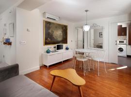Laila Home, apartament din Barbastro