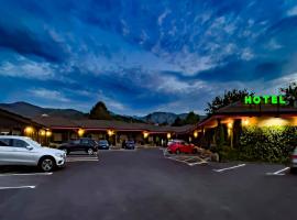 Hotel Rural "La Ruta De Cabrales"