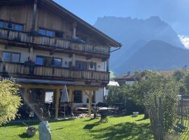 Hotel zum Urviech -Erwachsenenhotel-, Hotel in der Nähe von: Tiroler Zugspitzbahn, Ehrwald